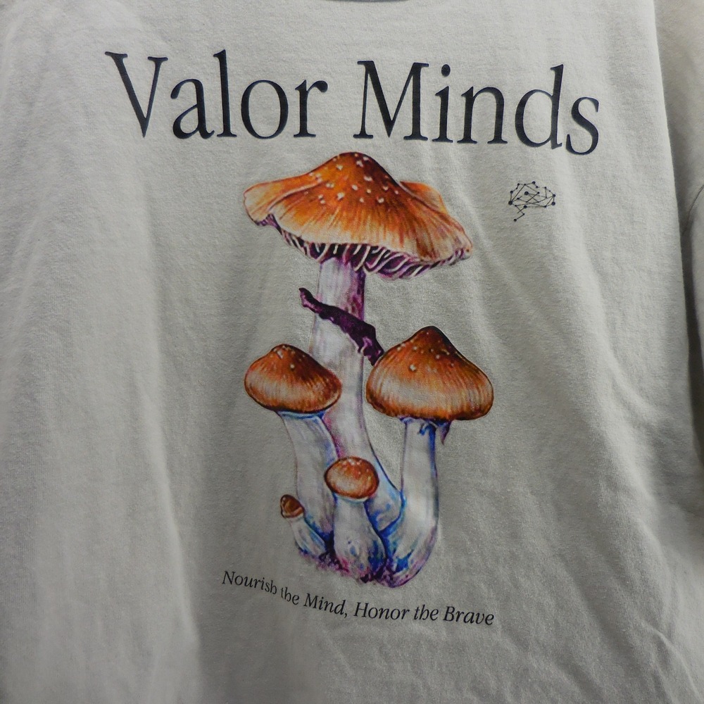 Champion Valor‎ Minds Mushroom Graphic T-Shirt Mens XL Gray T105 Short Sleeve